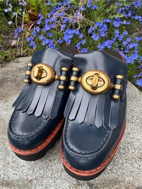 Coach Shoes Turnlock Creeper Slide Size 9